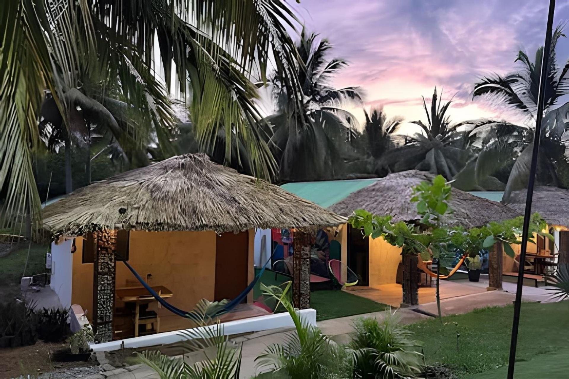 Casa Las Palmas Playa La Saladita Zihuatanejo Esterno foto