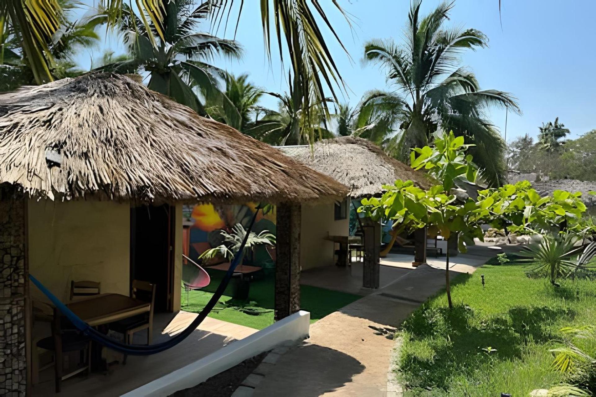 Casa Las Palmas Playa La Saladita Zihuatanejo Esterno foto